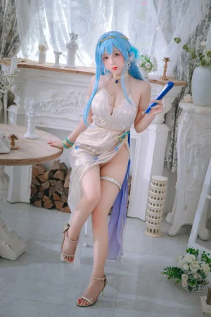日奈娇(椎名莜)《海伦礼服》主题写真：46张全套美图