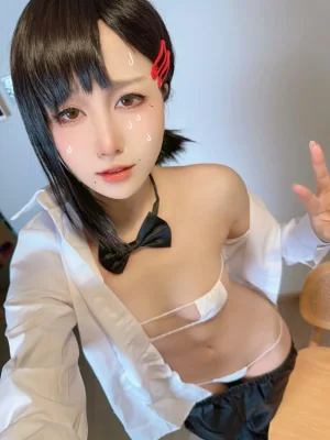 布丁大法《[Perohub] 2025年03月合集》主题写真：110张全套美图，含17个视频