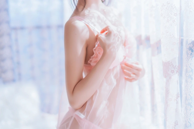 桜桃喵《初恋01》主题写真：30张全套美图