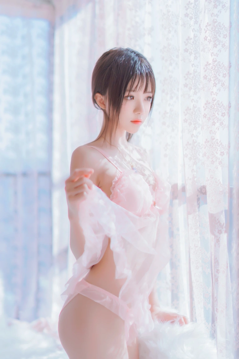 桜桃喵《初恋01》主题写真：30张全套美图