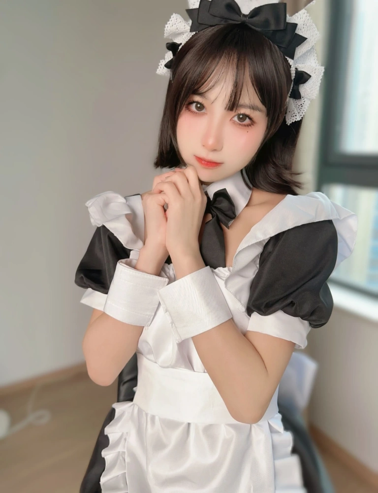 布丁大法《女仆奶糖派》主题写真：149张全套美图，含7个视频