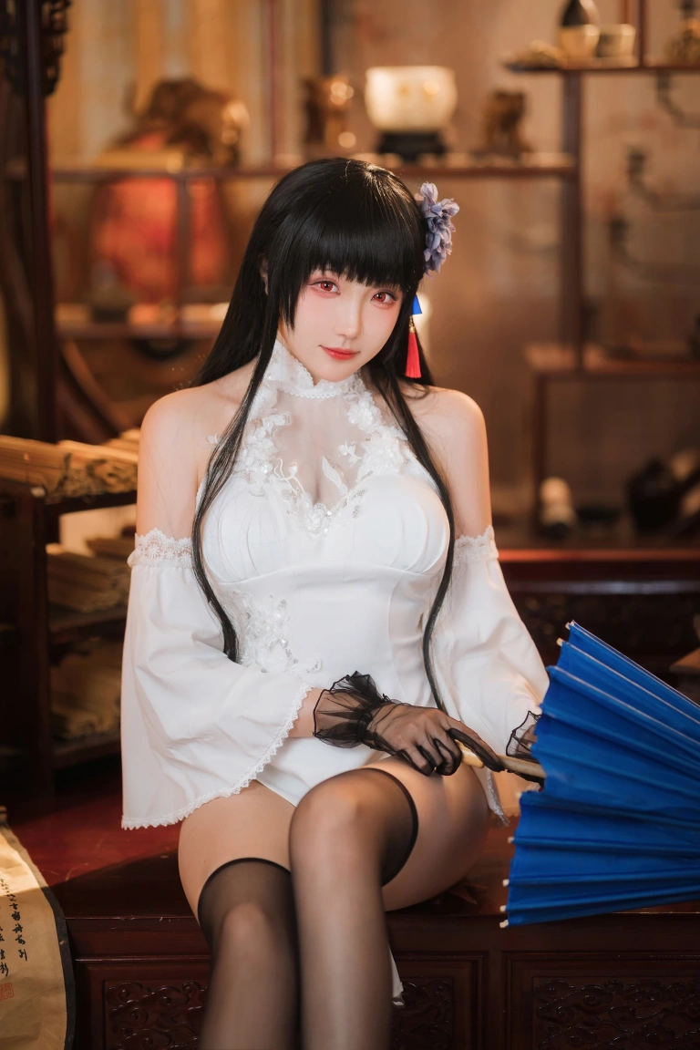 瓜希酱《逸仙改》主题写真：20张全套美图