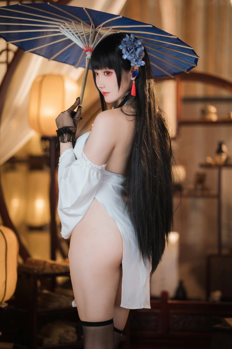 瓜希酱《逸仙改》主题写真：20张全套美图