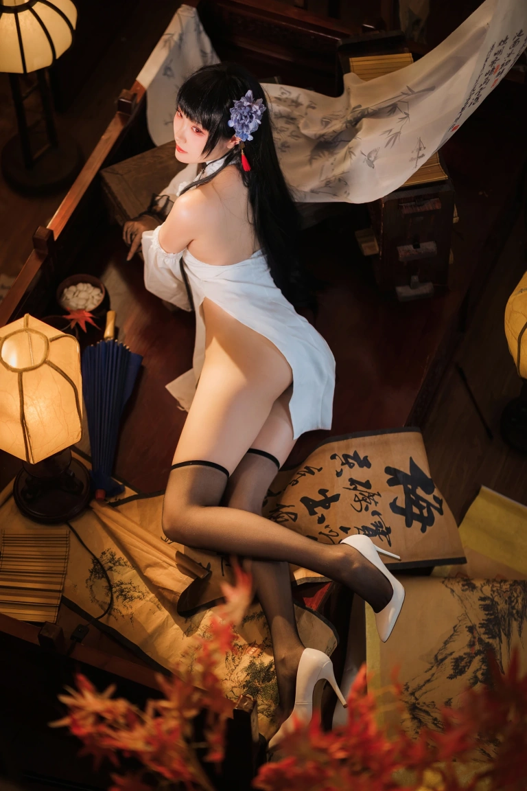 瓜希酱《逸仙改》主题写真：20张全套美图