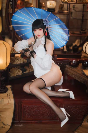 瓜希酱《逸仙改》主题写真：20张全套美图