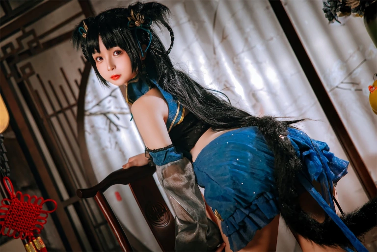 日奈娇(椎名莜)《碧蓝航线 大潮旗袍》主题写真：25张全套美图