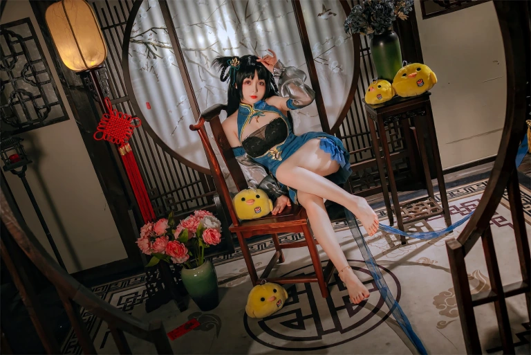 日奈娇(椎名莜)《碧蓝航线 大潮旗袍》主题写真：25张全套美图