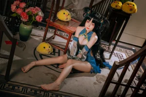 日奈娇(椎名莜)《碧蓝航线 大潮旗袍》主题写真：25张全套美图