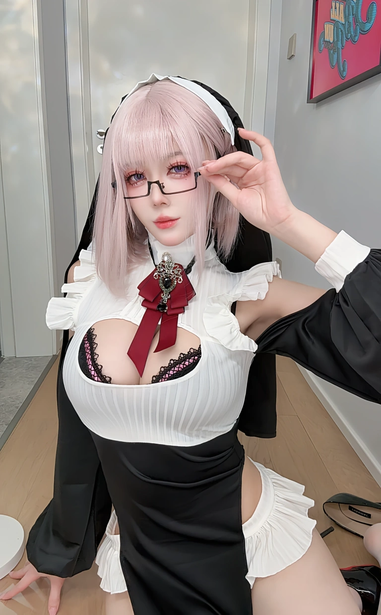 九言《修女2.0》主题写真：24张全套美图，含5个视频