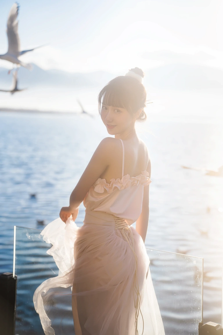 木棉棉《如果你也喜欢花》主题写真：47张全套美图