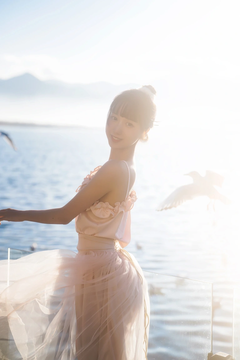 木棉棉《如果你也喜欢花》主题写真：47张全套美图