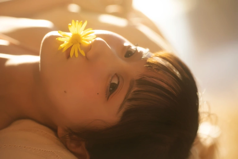 木棉棉《如果你也喜欢花》主题写真：47张全套美图