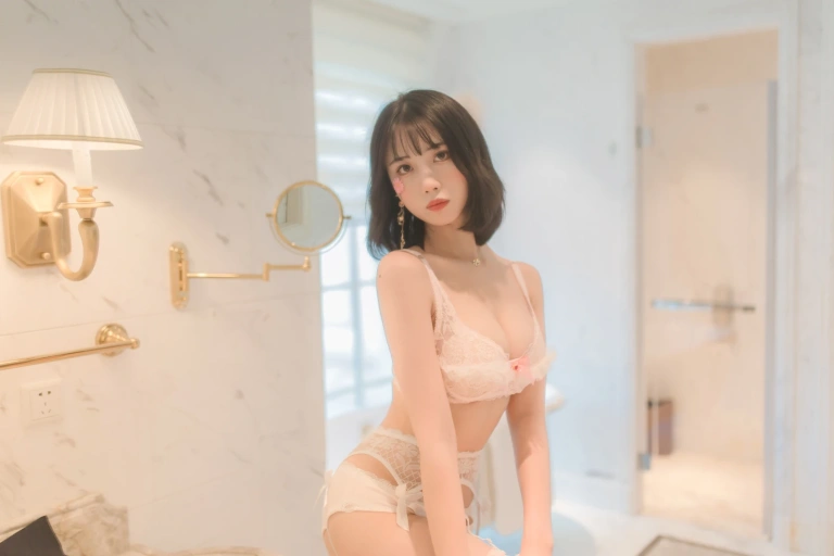 念雪《粉色系套装》主题写真：30张全套美图