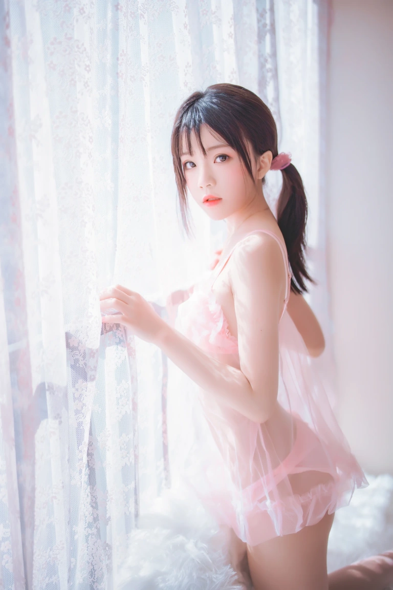桜桃喵《初恋02》主题写真：39张全套美图
