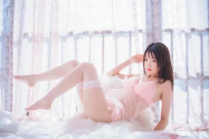 桜桃喵《初恋02》主题写真：39张全套美图