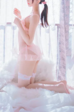 桜桃喵《初恋02》主题写真：39张全套美图