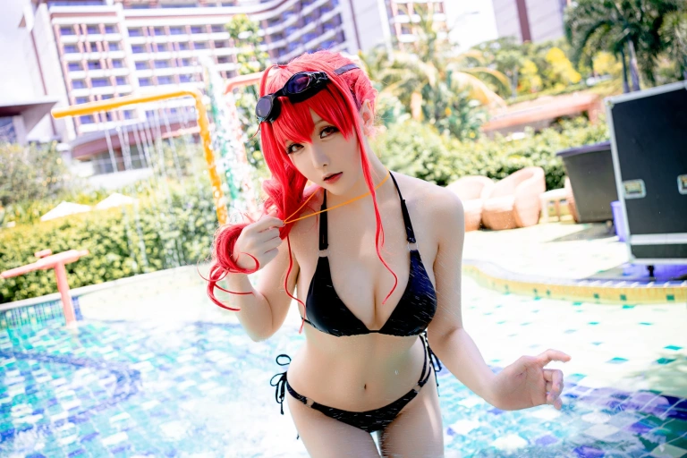 星之迟迟《《鸣夏》 扎拉》主题写真：25张全套美图
