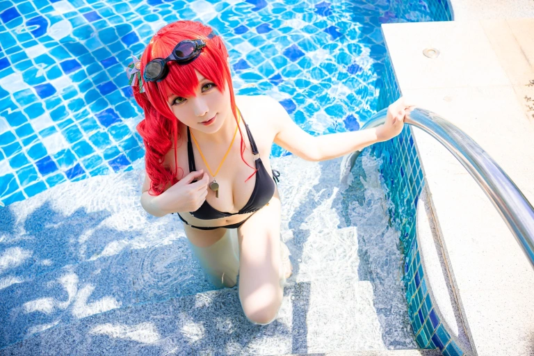 星之迟迟《《鸣夏》 扎拉》主题写真：25张全套美图