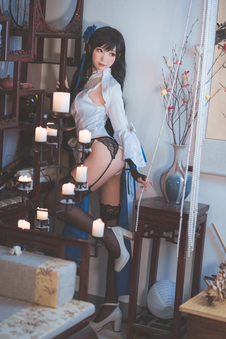 面饼仙儿《玉玲珑》主题写真：27张全套美图
