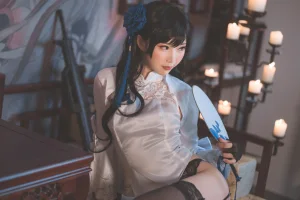 面饼仙儿《玉玲珑》主题写真：27张全套美图
