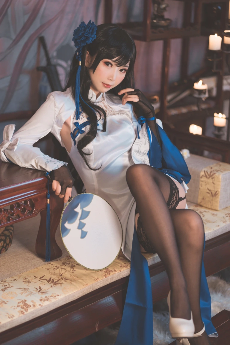 面饼仙儿《玉玲珑》主题写真：27张全套美图