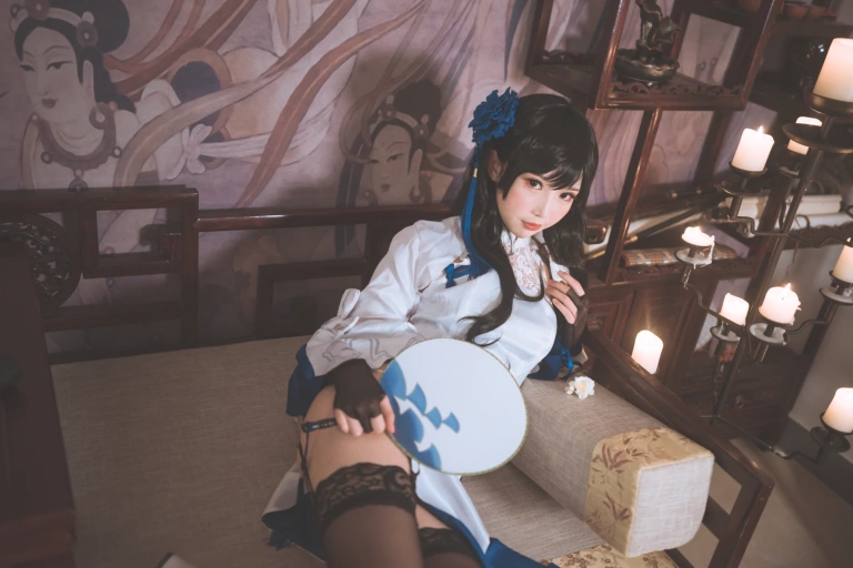 面饼仙儿《玉玲珑》主题写真：27张全套美图