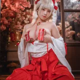 蜜汁猫裘《可畏巫女》主题写真：50张全套美图，含4个视频
