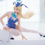 瓜希酱《TOKI兔兔》主题写真：25张全套美图
