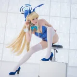 瓜希酱《TOKI兔兔》主题写真：25张全套美图