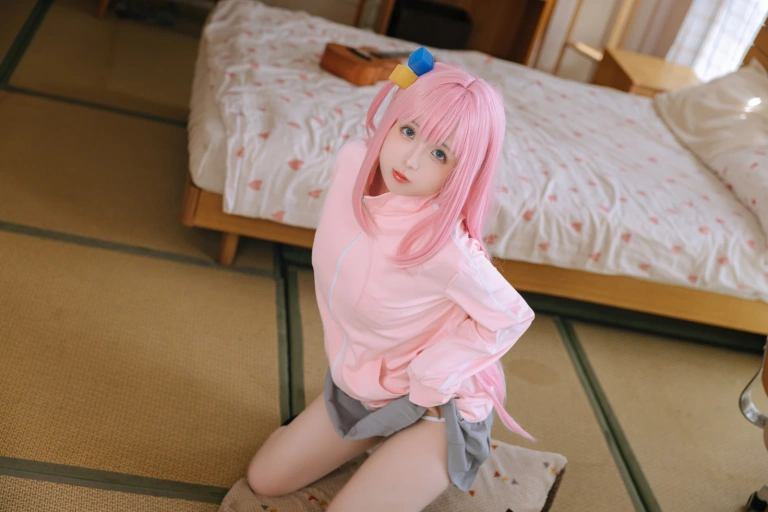 日奈娇(椎名莜)《小孤独》主题写真：134张全套美图
