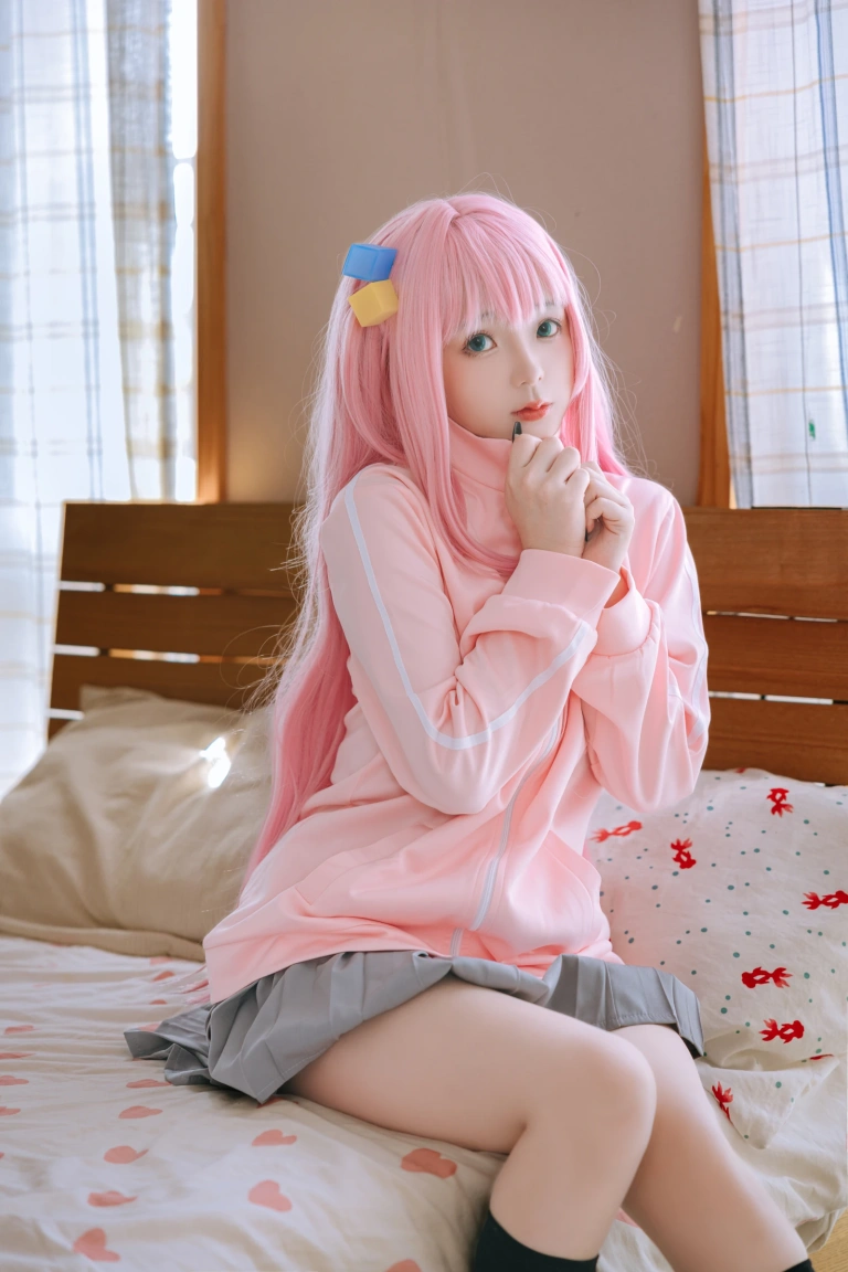 日奈娇(椎名莜)《小孤独》主题写真：134张全套美图