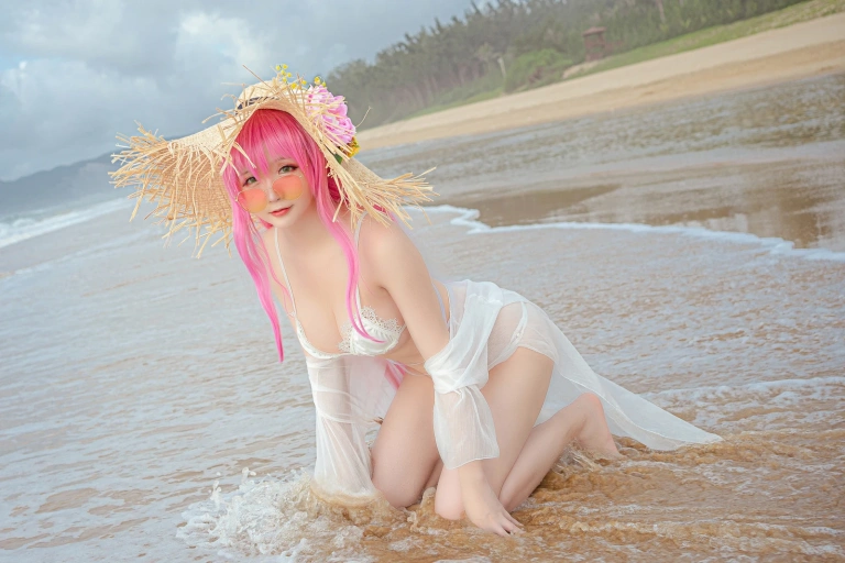 星之迟迟《《鸣夏》 絮库夫》主题写真：25张全套美图