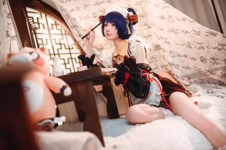 阿包也是兔娘《香菱女仆》主题写真：41张全套美图