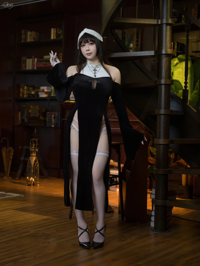 皮皮奶《七三修女》主题写真：79张全套美图，含1个视频