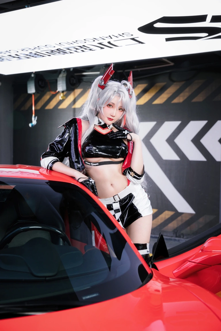 瓜希酱&Momoko葵葵《碧蓝航线 欧根&企业 赛车女郎》主题写真：58张全套美图
