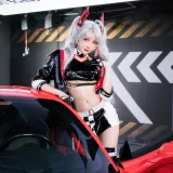 瓜希酱&Momoko葵葵《碧蓝航线 欧根&企业 赛车女郎》主题写真：58张全套美图
