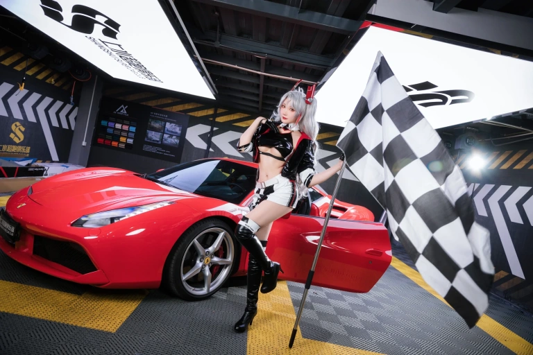 瓜希酱&Momoko葵葵《碧蓝航线 欧根&企业 赛车女郎》主题写真：58张全套美图