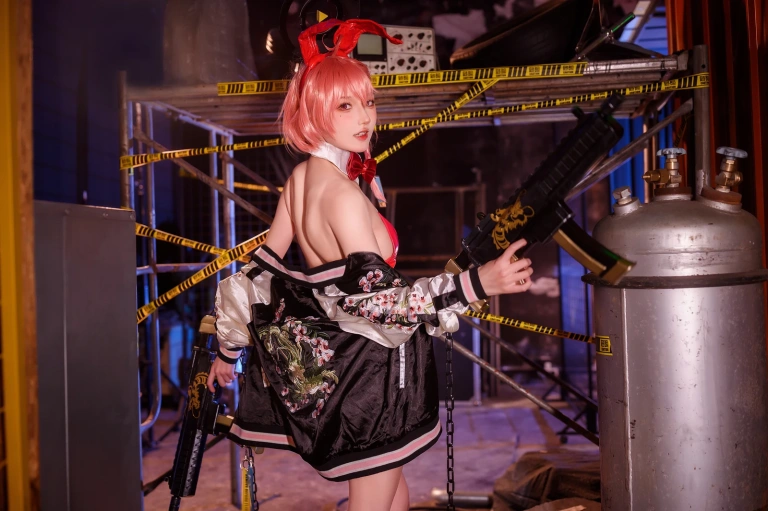 阿包也是兔娘《兔女郎 美甘尼禄》主题写真：42张全套美图