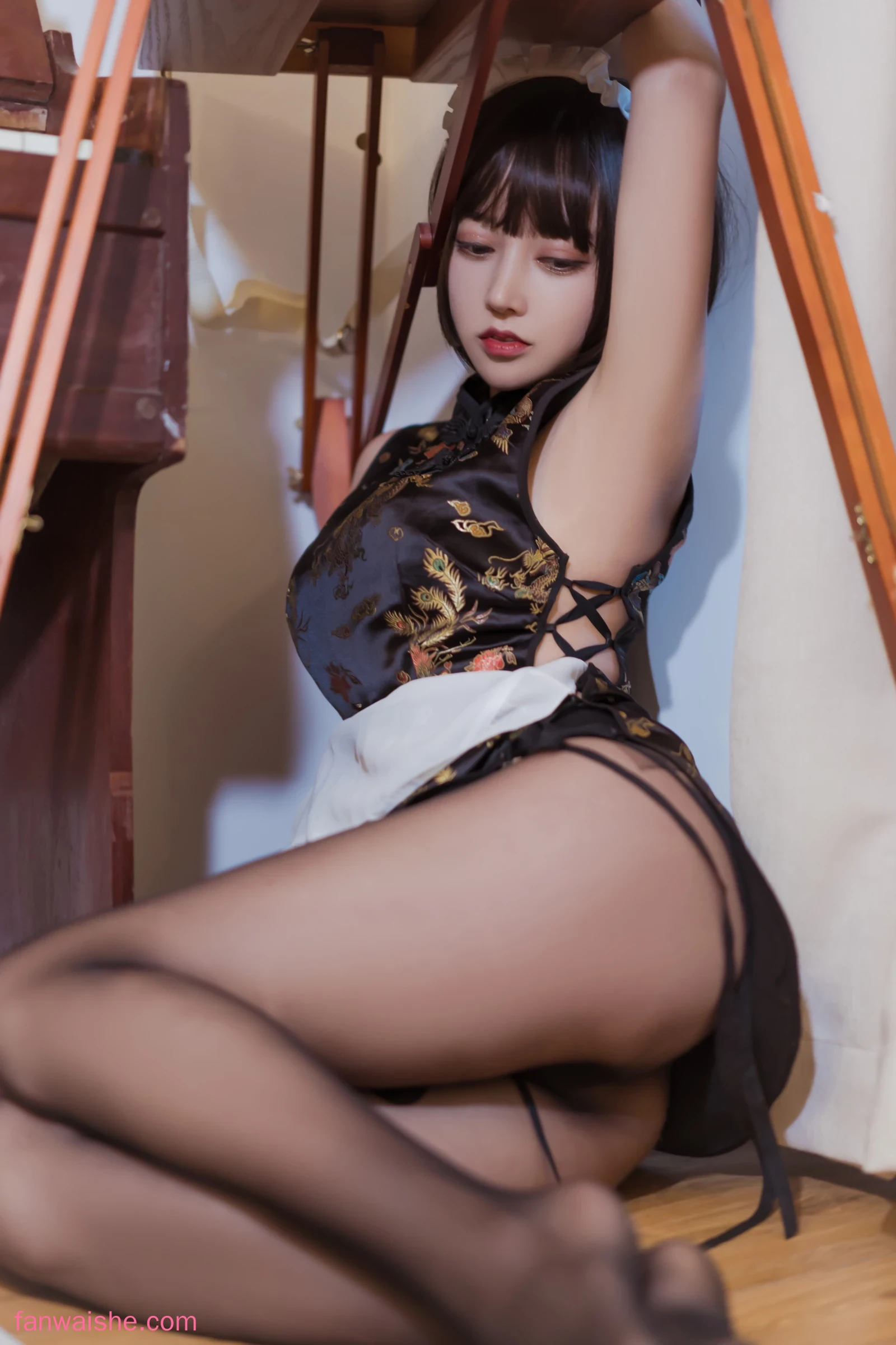 过期米线线喵 过期米线线喵 NO.082 - 黑色旗袍