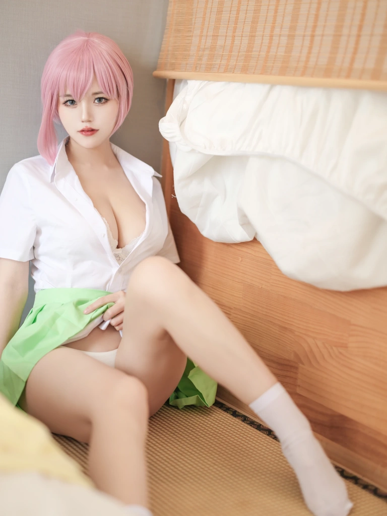 小仓千代《[Patreon] 2023年08月套图会员合集》主题写真：112张全套美图