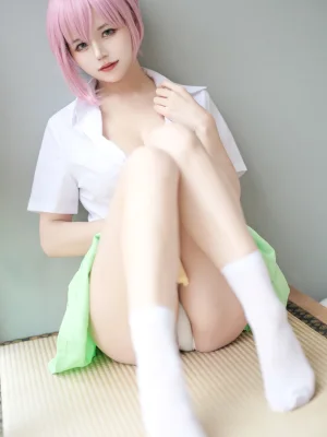 小仓千代《[Patreon] 2023年08月套图会员合集》主题写真：112张全套美图