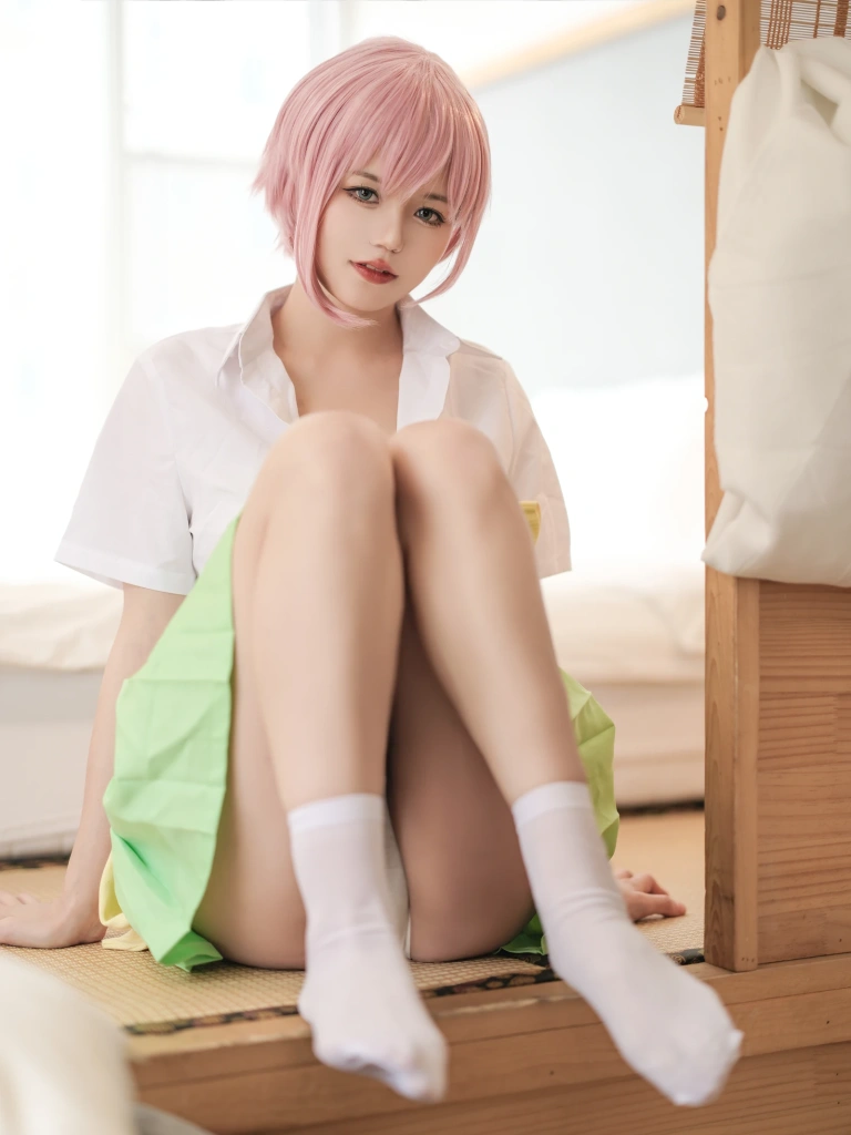 小仓千代《[Patreon] 2023年08月套图会员合集》主题写真：112张全套美图