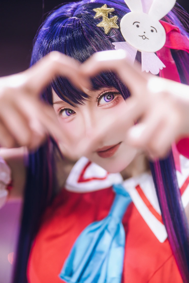 瓜希酱《我推的孩子 星野爱》主题写真：18张全套美图