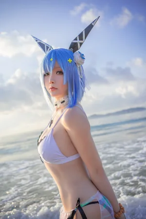 星之迟迟《《鸣夏》 加斯科涅》主题写真：25张全套美图