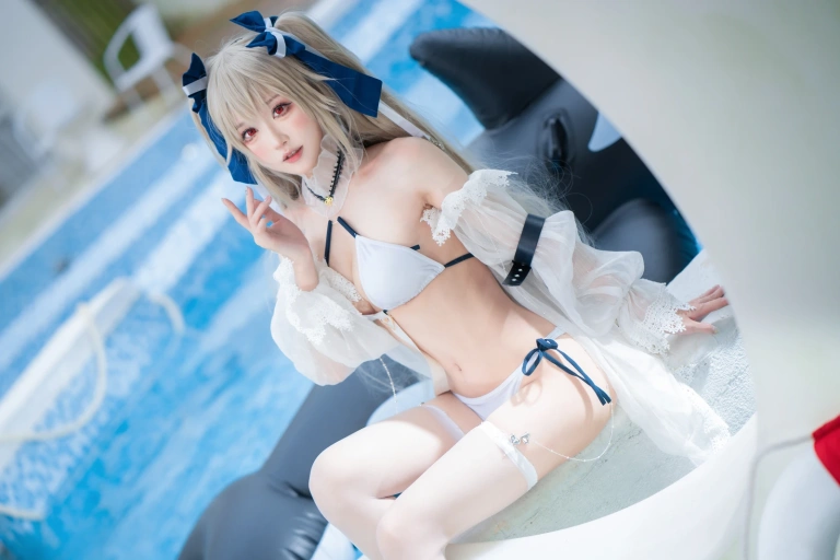 阿包也是兔娘《安克雷奇泳装》主题写真：36张全套美图