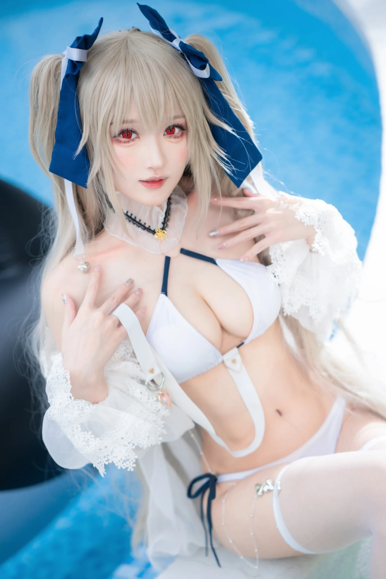 阿包也是兔娘《安克雷奇泳装》主题写真：36张全套美图