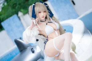 阿包也是兔娘《安克雷奇泳装》主题写真：36张全套美图