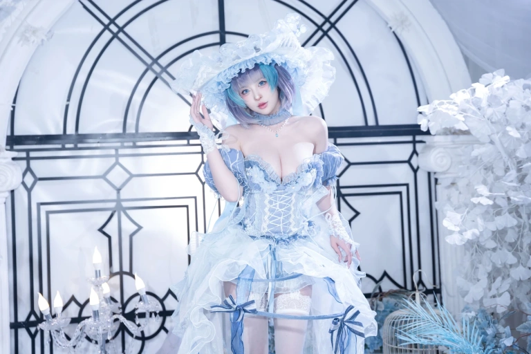 清水由乃《碧蓝航线 柴郡废稿礼服》主题写真：42张全套美图