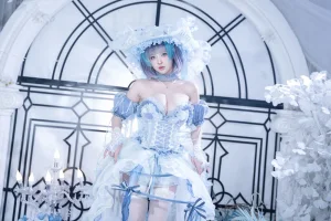 清水由乃《碧蓝航线 柴郡废稿礼服》主题写真：42张全套美图