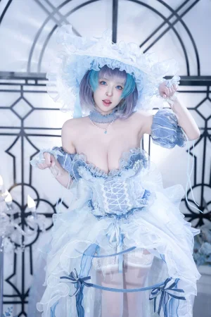 清水由乃《碧蓝航线 柴郡废稿礼服》主题写真：42张全套美图